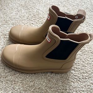Hunter Chelsea Boots